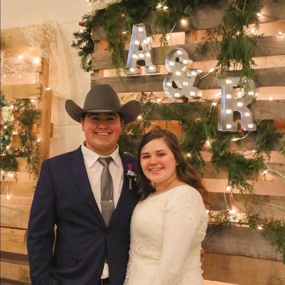 Meet your Posher, Robin - Picture 1 of 1